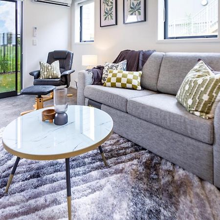 Peaceful Park View Townhouse 2 Bed W/Carpark Apartment ไครสต์เชิร์ช ภายนอก รูปภาพ