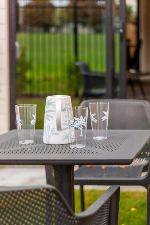 Peaceful Park View Townhouse 2 Bed W/Carpark Apartment ไครสต์เชิร์ช ภายนอก รูปภาพ