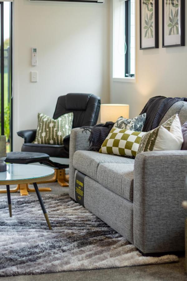 Peaceful Park View Townhouse 2 Bed W/Carpark Apartment ไครสต์เชิร์ช ภายนอก รูปภาพ